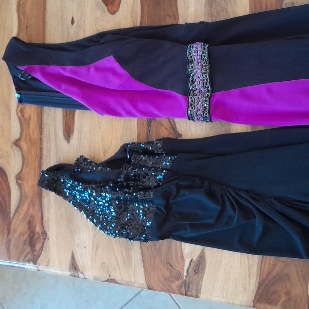 Two Dresses - image 5